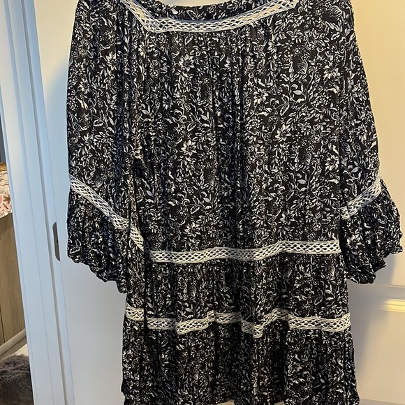 free people tunic with lace detail - Picture 3 of 3